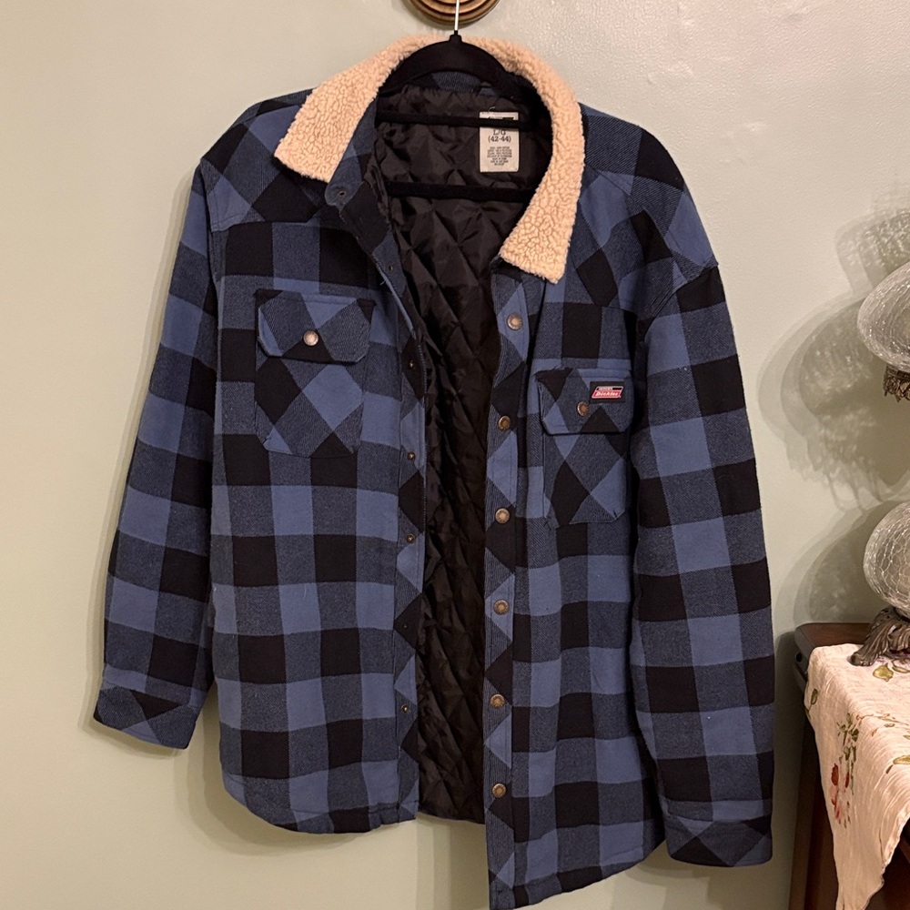 “Dickies Sherpa Lined Flannel Jacket Men’s Large Blue Black Buffalo Plaid Workwe